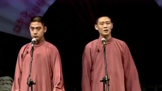 郭德纲说他冷脸热心，岳云鹏嫌他毒舌，栾云平为何稳坐德云大管家