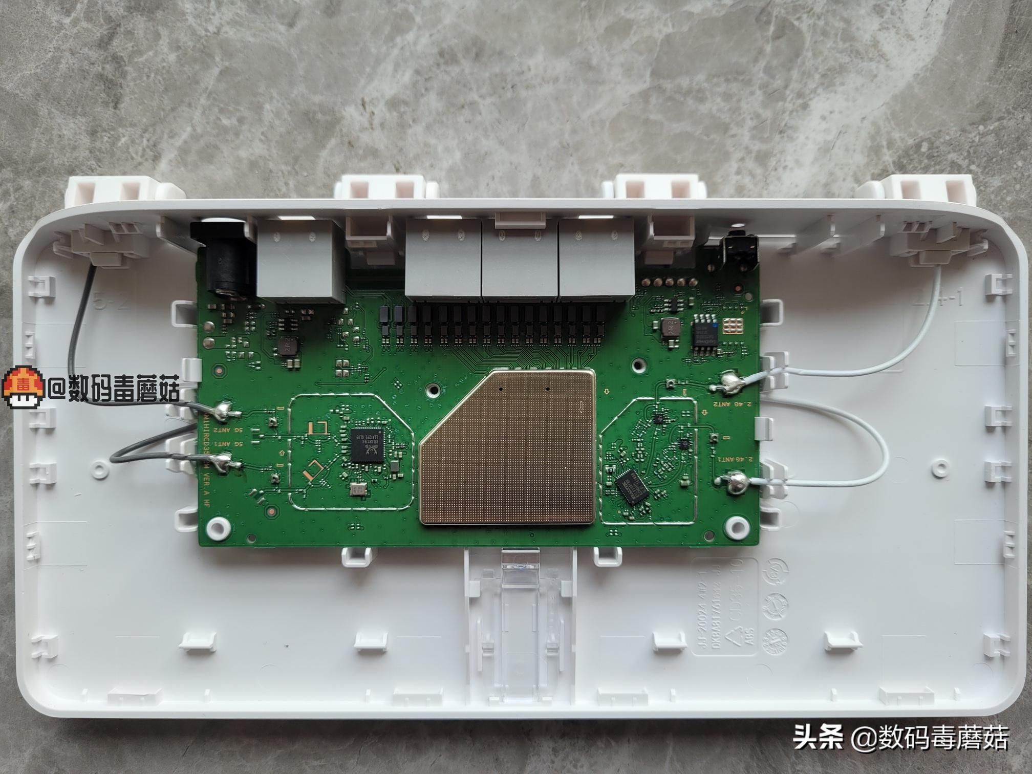 百元千兆路由新选择：荣耀路由X3 Pro 2021拆机&信号测试报告