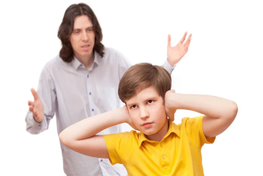 孩子不爱写作怎么办？魔法姐姐言传身教，让你的作文轻松拿高分