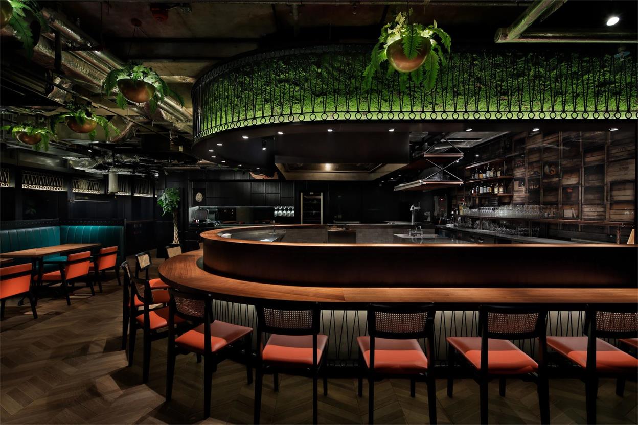 鸟笼包裹的日式烤肉店 | 顶级颜值Loft餐厅来了