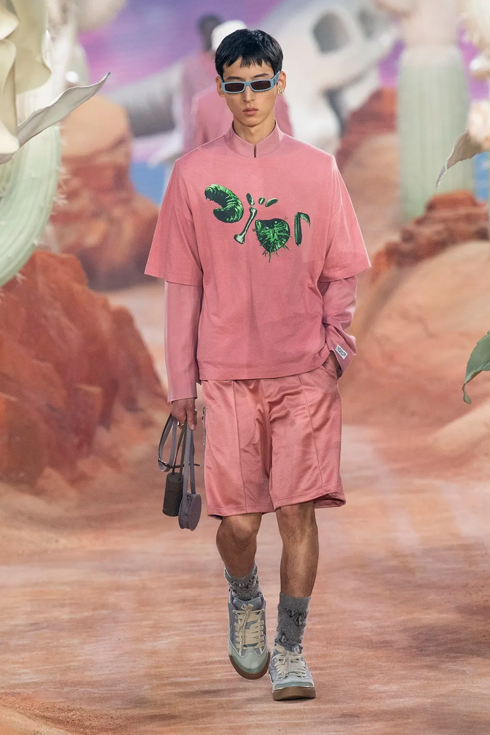 LV、Hermès等8大奢牌┃ 2022春夏巴黎&米兰男装周大赏美行加人382
