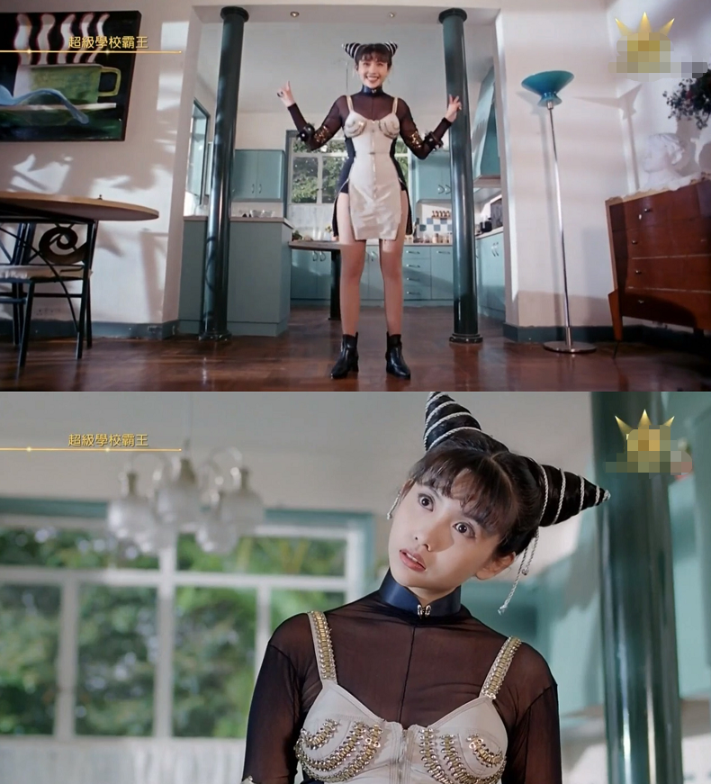 《超级学校霸王》现在看也不过时，邱淑贞“春丽”造型，印象深刻