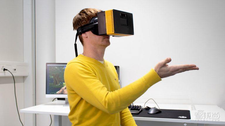 VR眩晕的大救星！CREAL展示了光场显示技术，在人的眼睛焦点机制下体验更舒适。