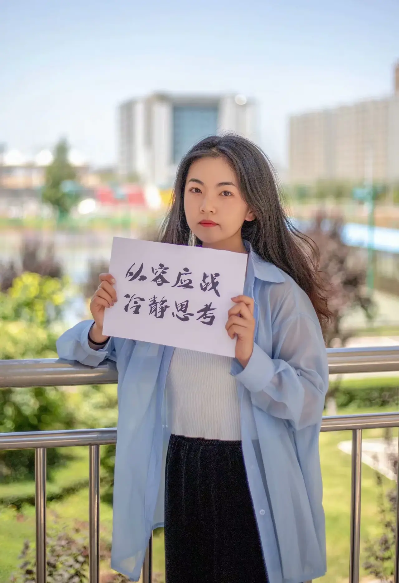 新高考有多难？考完物理，学生呆滞，考完化学，直言“要复读了”