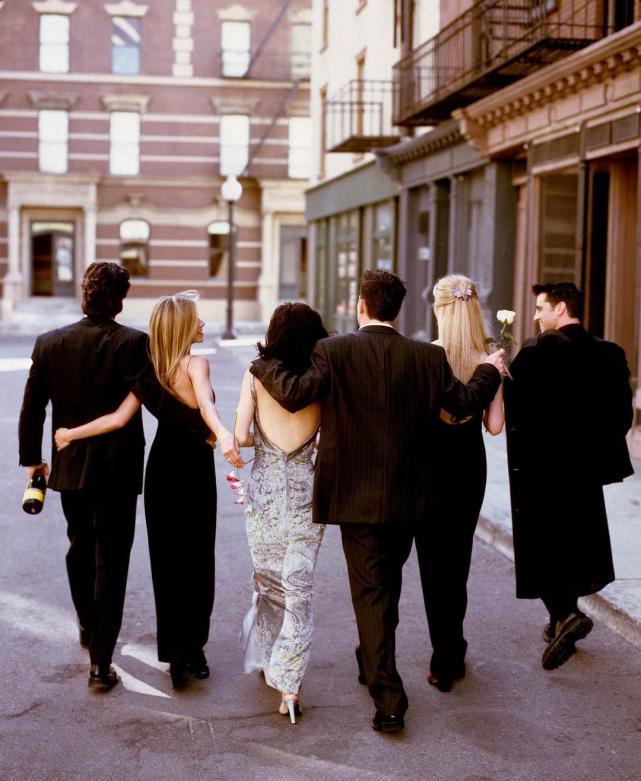 10季均分9.7，网飞花7亿都买不下来，老友记如何做到火了28年