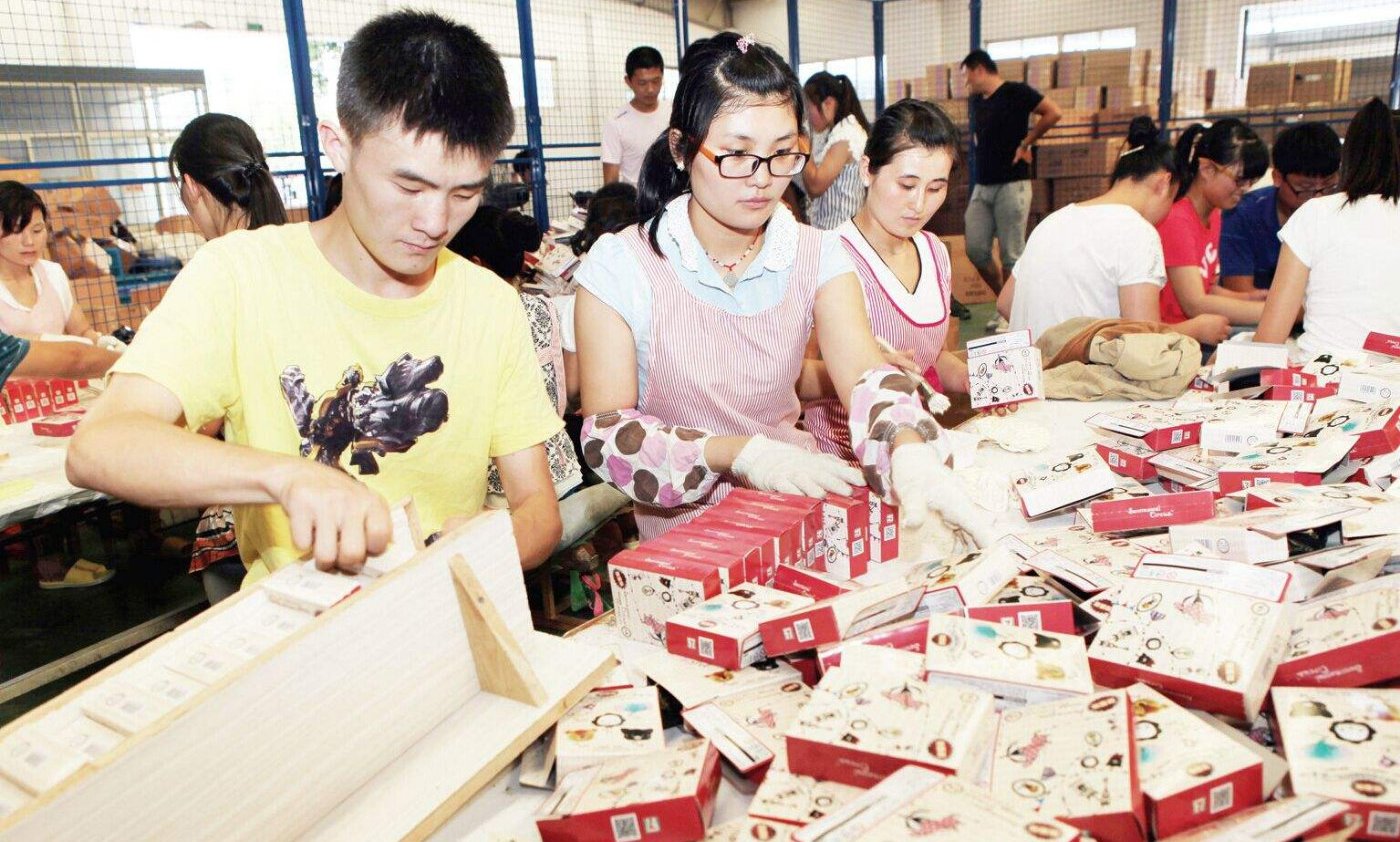 考上民办二本，27000元/年的花费，父母嫌贵让复读？