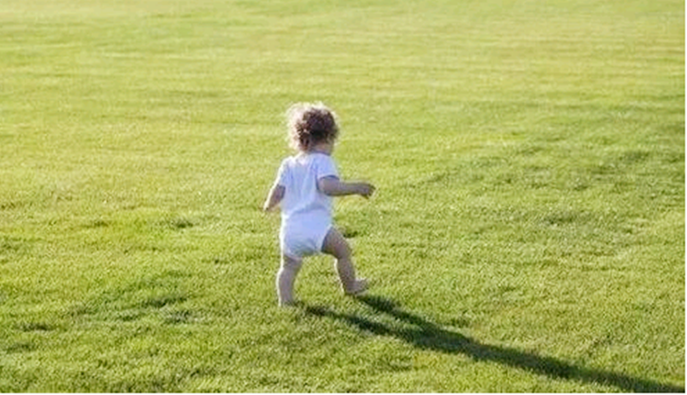 宝宝走路早晚其实与性格有关