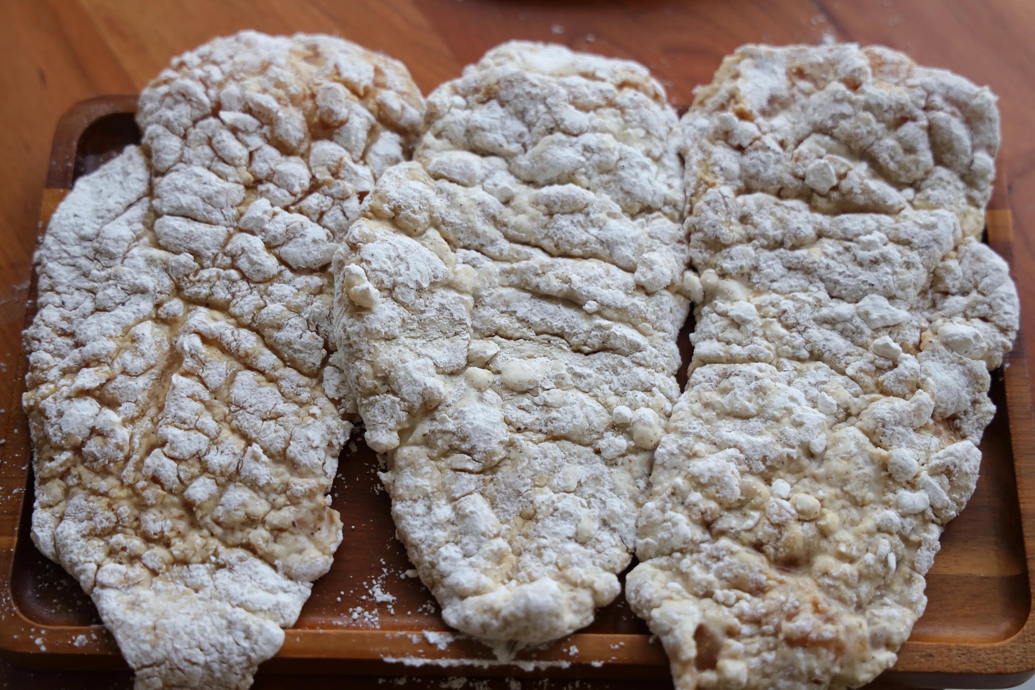 几元的鸡胸肉，简单做下，上桌成了抢手菜，外皮酥脆里面软嫩好吃