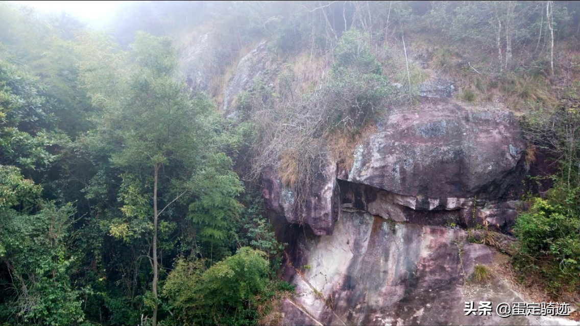 象溪乡菜溪岩