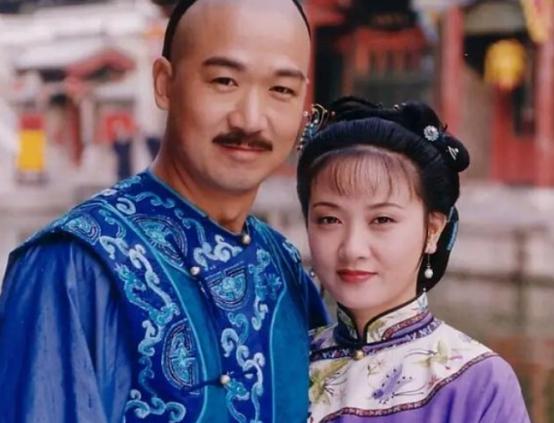 邓婕的第一任丈夫邓婕第一个老公是谁