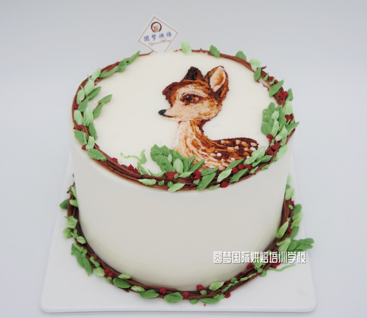 蛋糕西点培训学校哪里好？圆梦烘焙一起来了解一下