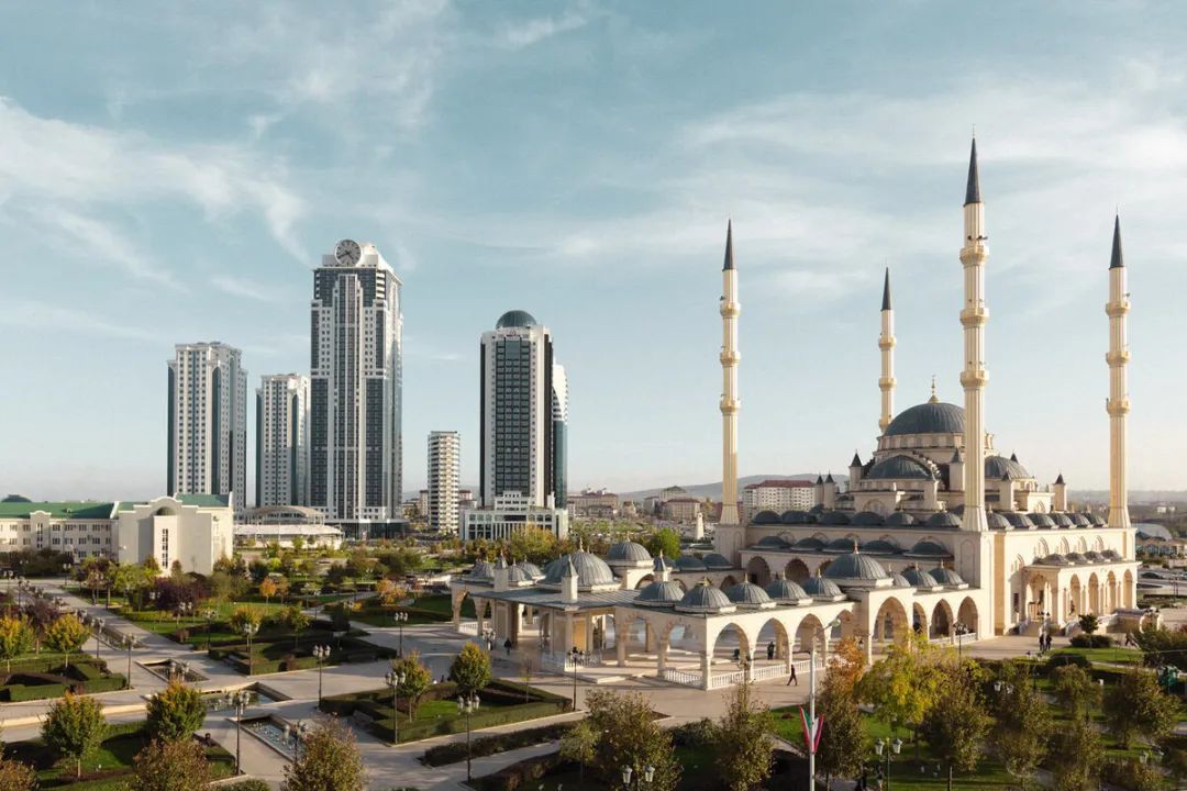 唐驳虎：普京都差点中招，俄罗斯能对付疫情吗？