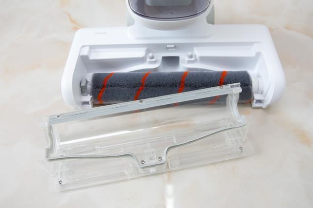 能吸水的吸尘器？不，是全能的洒哇地咔飞狗无线地面清洗机