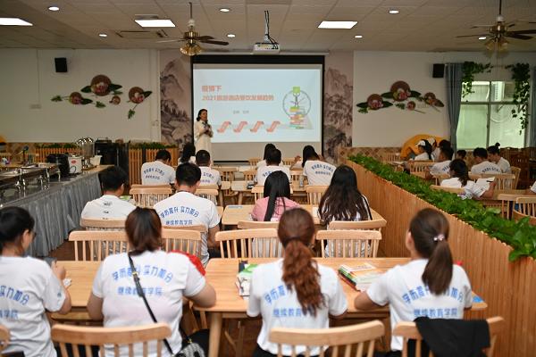 “旺工淡学”项目2021级顺利开班，联盟高校出真招助力海南旅游业人才发展
