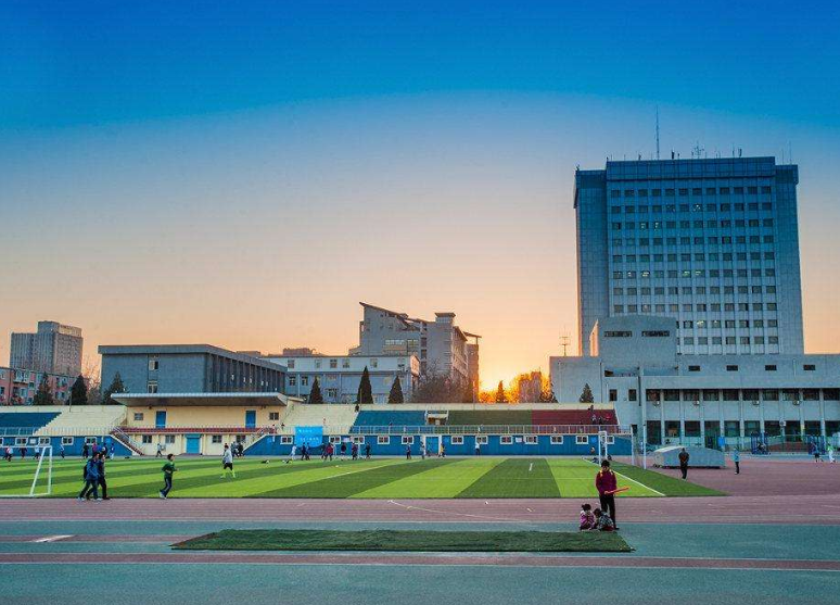 专升本的学生应该如何选择学校，公办还是民办，两者之间有何区别