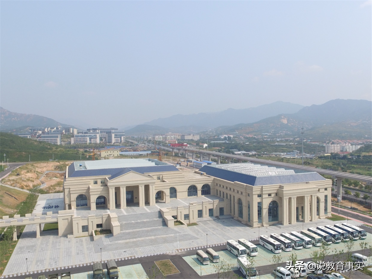 高考成绩530分左右，可以报考的4所“军校”，毕业直接包分配