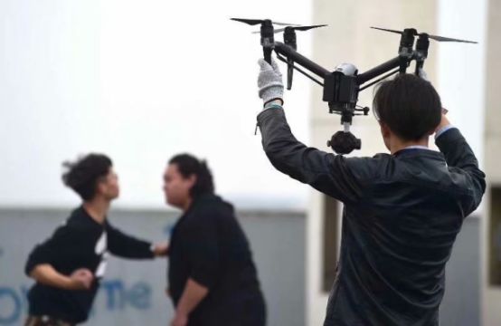 职校宿舍空调、游泳馆一应俱全，去省民政厅直属学校读书免学费