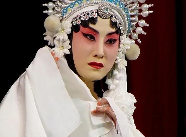 京剧界最佳搭档于魁智,李胜素,最佳青年演员蓝天,最火属张火丁