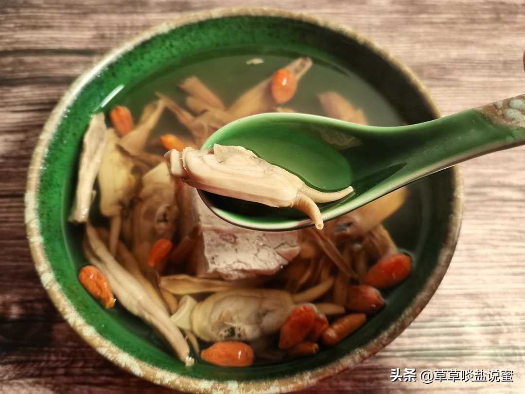 春日美味，蛏干竹笋冻豆腐，鲜美，清爽，滋补，不发胖