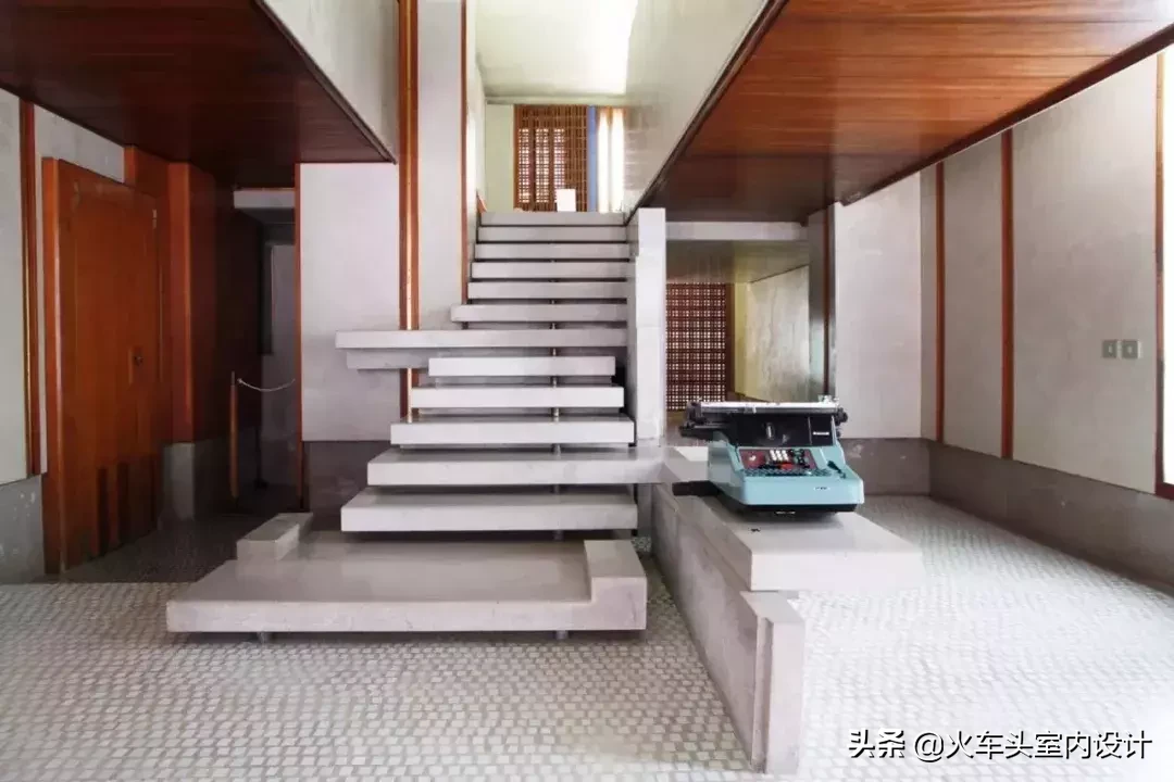 解构主义=凹造型？