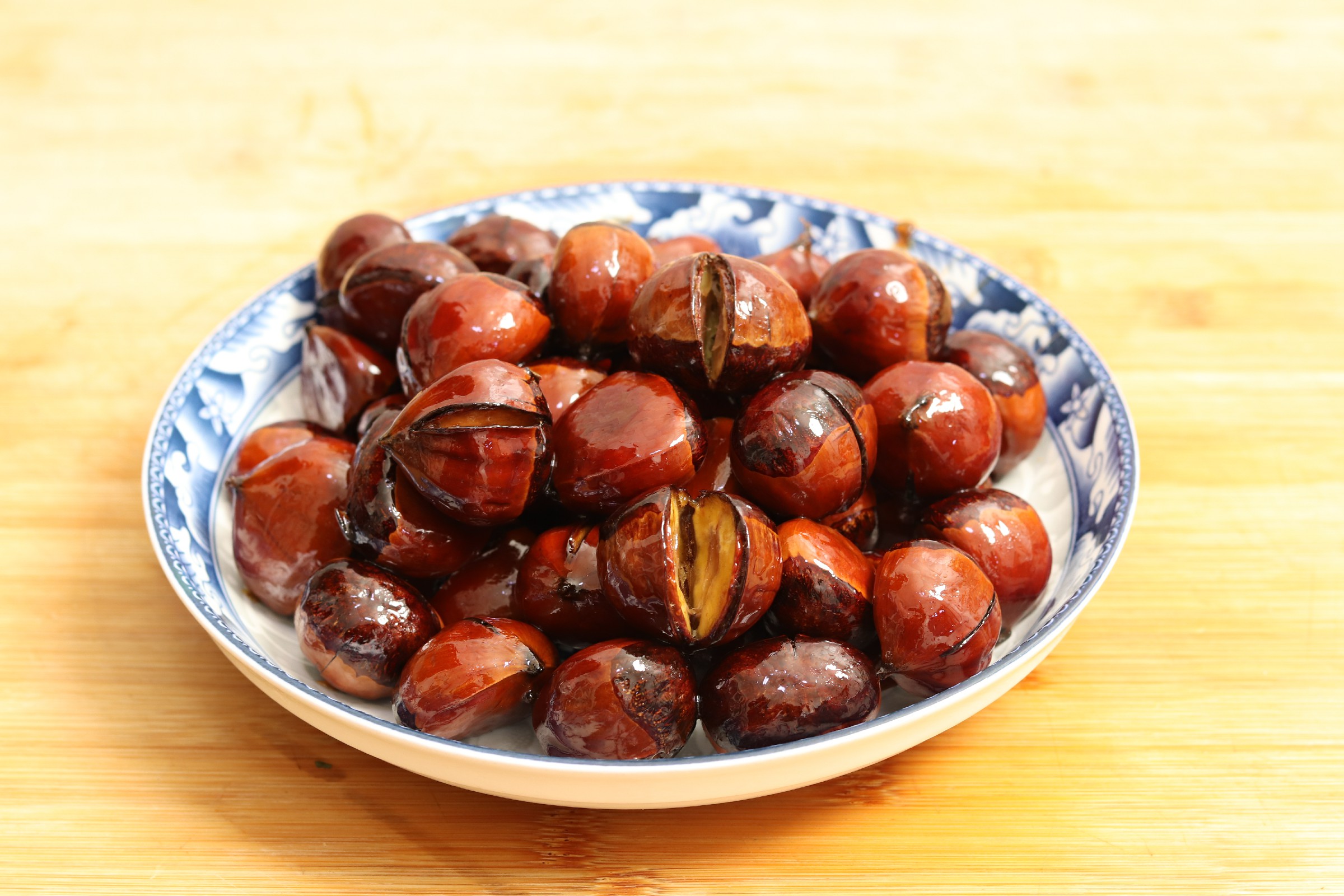 糖炒栗子，牢记“先煮后炒”，出锅香甜软糯好剥皮，再也不用买了