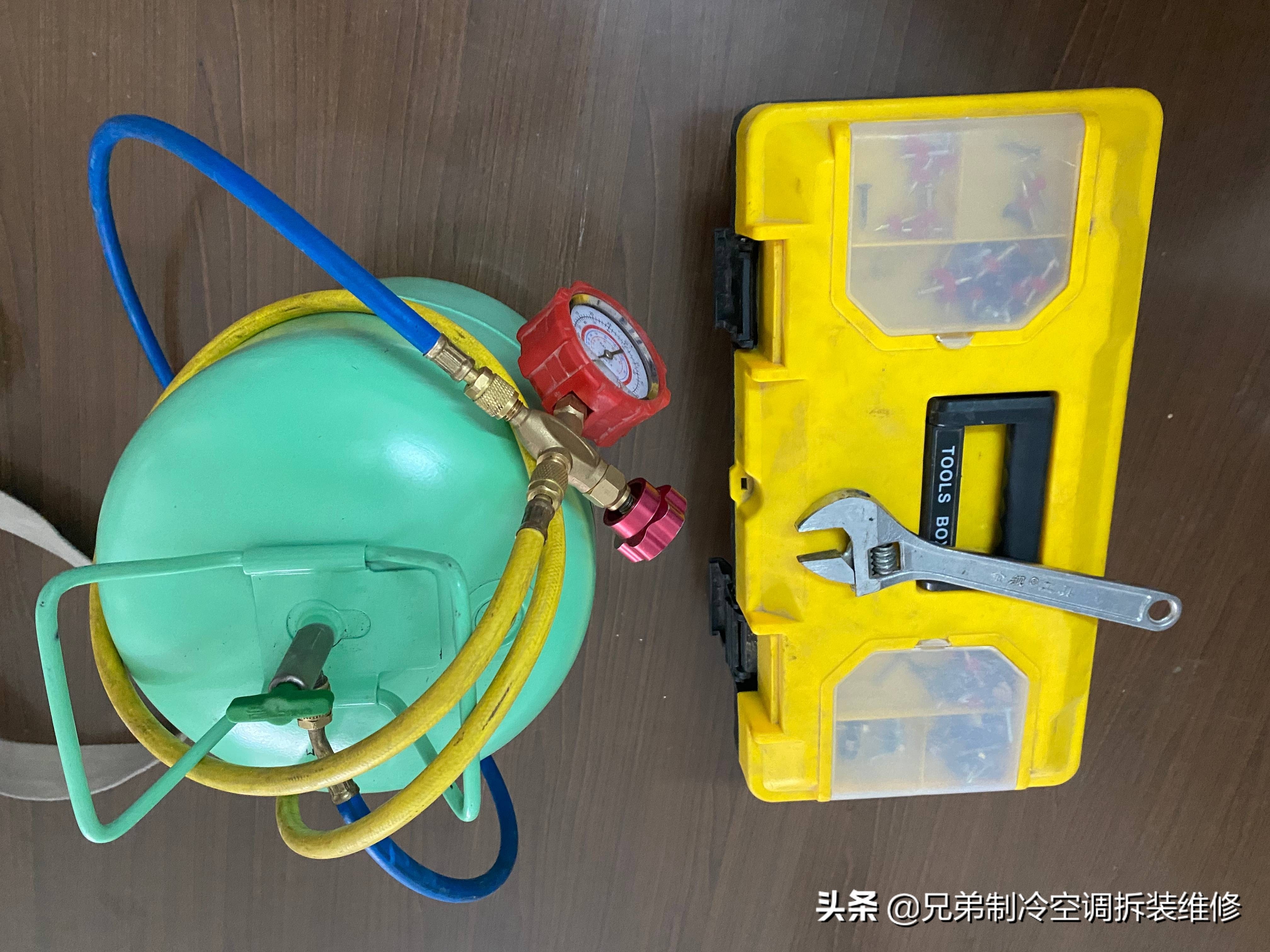 (师傅经验)空调怎么加氟，空调加氟的注意事项
