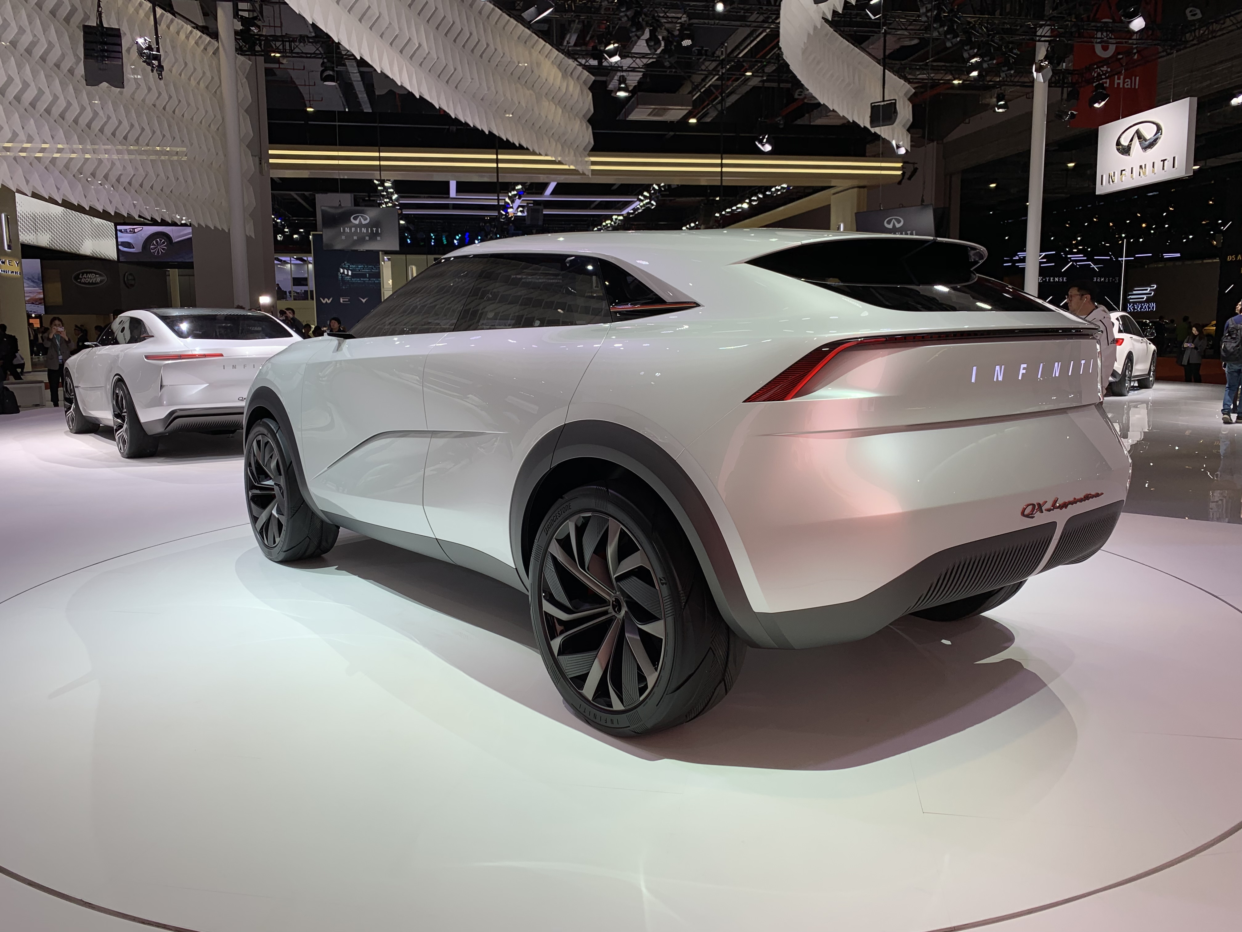 英菲尼迪两款全新概念车qs/qx inspiration首秀