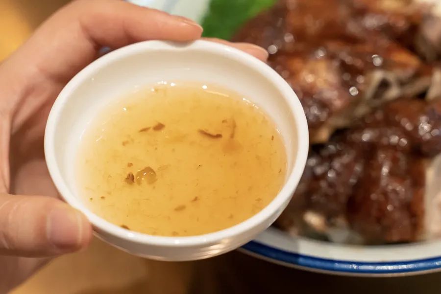 魔都平价又好吃的烧鸭/油鸡饭有哪些？