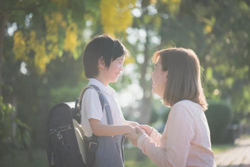 高考史上两位“最牛高考状元”，一个考750，一个749，现状如何