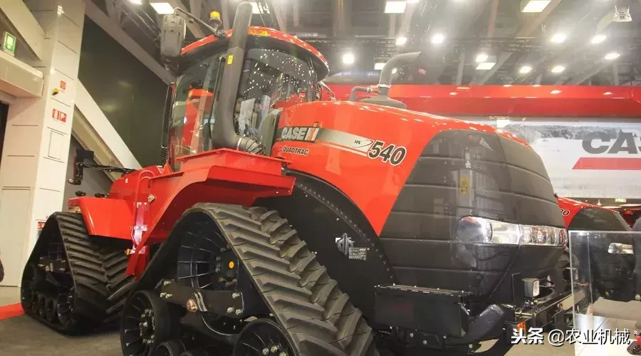 克拉斯370收割机价格(中外拖拉机产业对比) - 价格百科