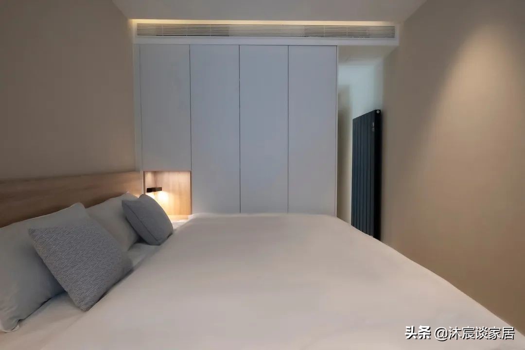 她家堪称“整容式”改造，利用动态卡座让65㎡实现三室，太赞了