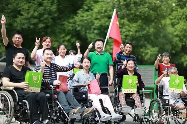 株洲攸县奥运会冠军有哪些人(8月“湖南好人榜”出炉！株洲这2人上榜，你可听过他们的故事？)