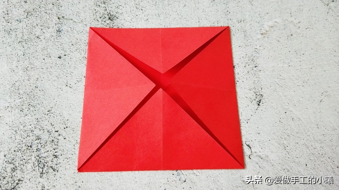 折纸教程：折个简单易学的状元帽，愿大家取得理想成绩