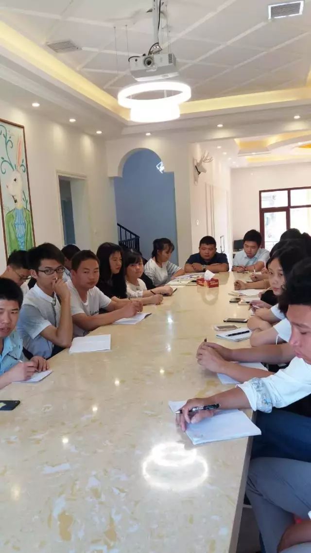 带你走进匠才的世界，了解为什么我们这么专业