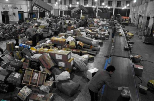 三年前陈小英把申通卖给马云，套现146亿后，她如今人在哪儿