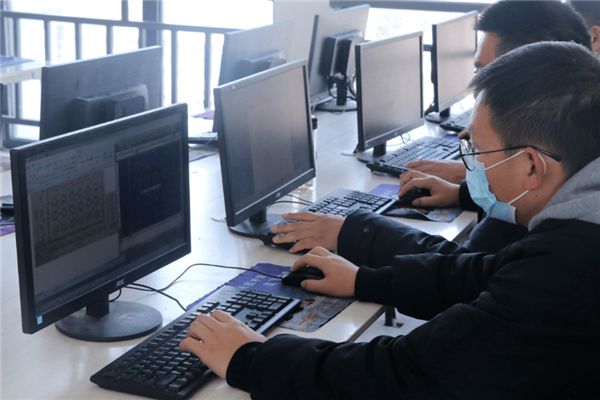 高考成绩450-500分数段的考生，可报考的3大专业，中等生的福利