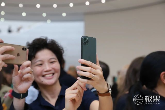 iPhone 11“白捡”指南！全网购买渠道大汇总，看完感觉肾保住了