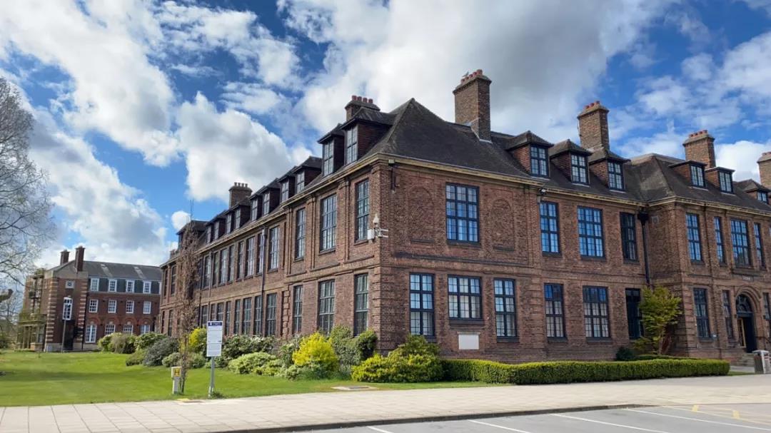 毕业生感言 | 疫情时期入读赫尔大学的体验