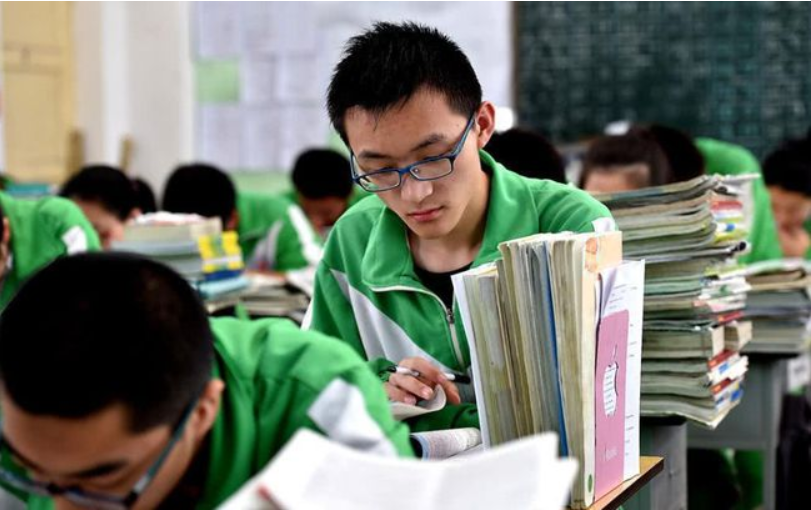 高考状元作息时间表曝光，堪称“时间管理大师”，看完自愧不如