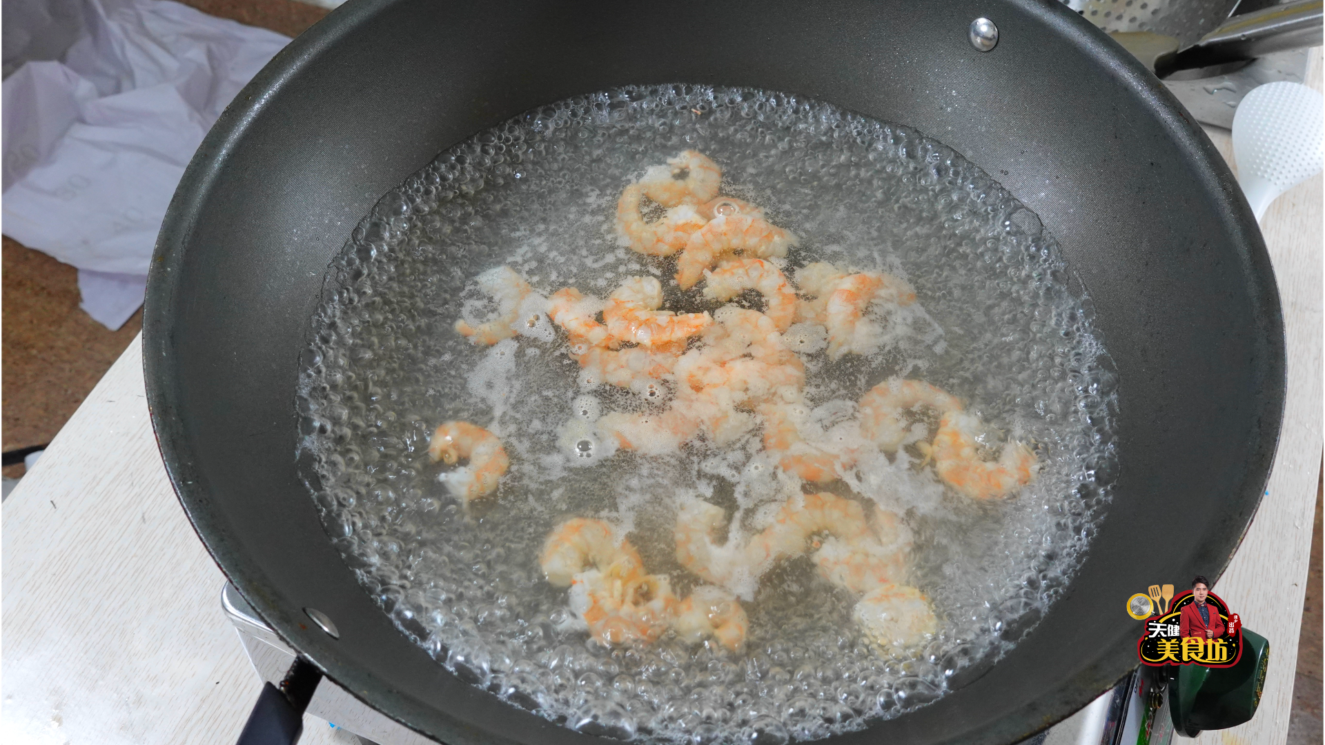 广式黄瓜炒虾仁的做法，配方和步骤全分享给你，厨房小白也能学会