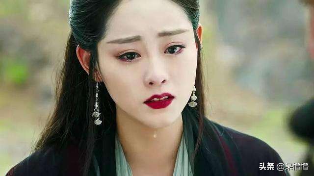 金庸哪些情节是成年后才读懂的？周芷若的“若”怎么看都像“苦”