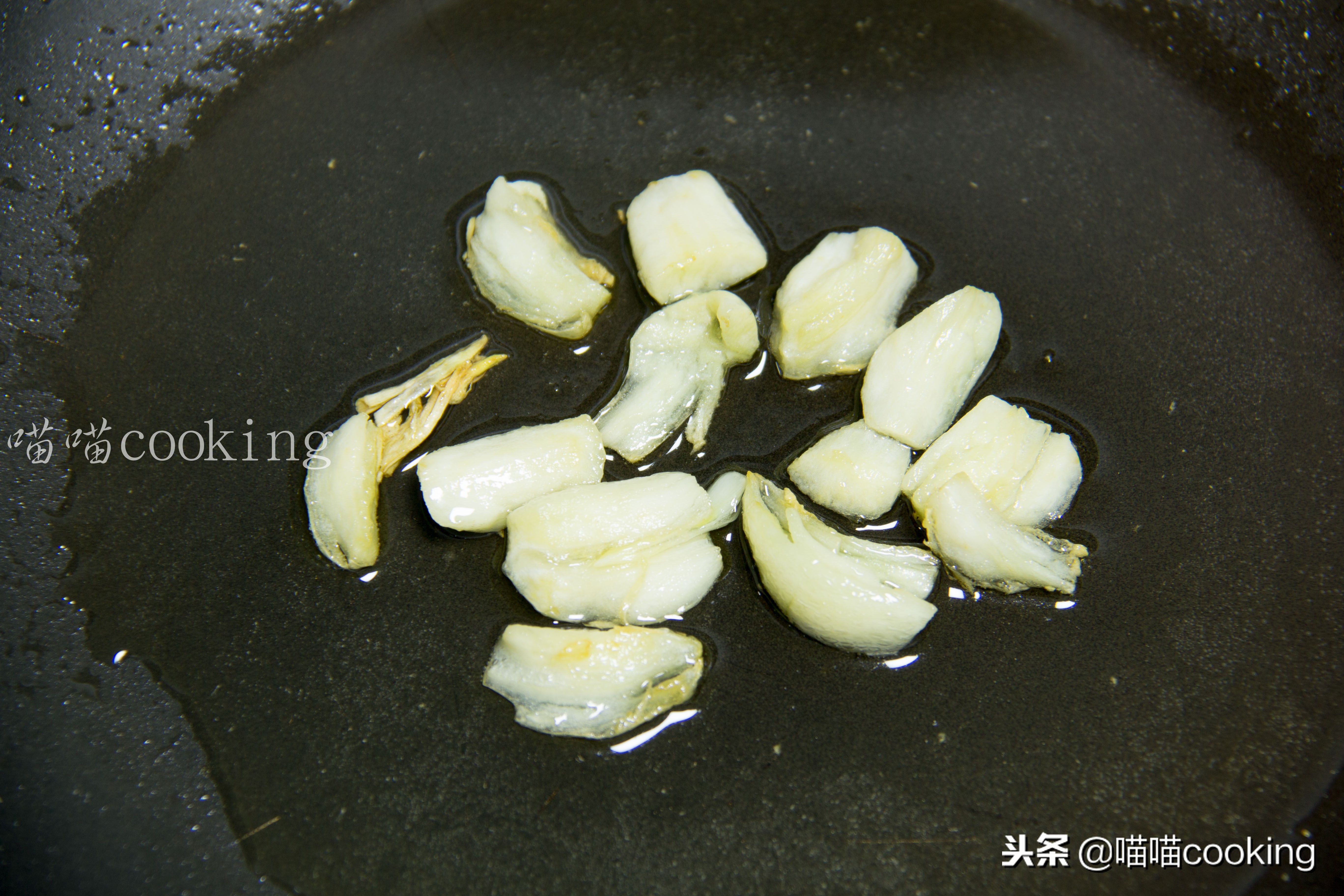 这个菜很神奇，质嫩清甜，维生素含量高，冬天更要多吃