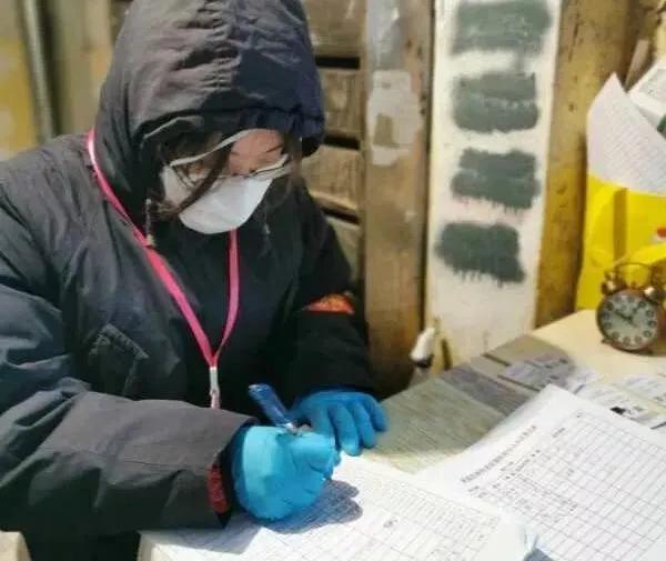 大连外国语大学：正青春，共担当！我们同赴风雨征程！@大连大学