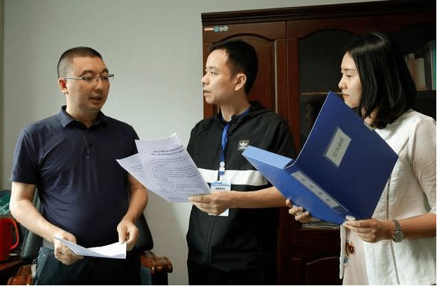 4类教师或将面临下岗，“铁饭碗”即将不保，家长们纷纷叫好