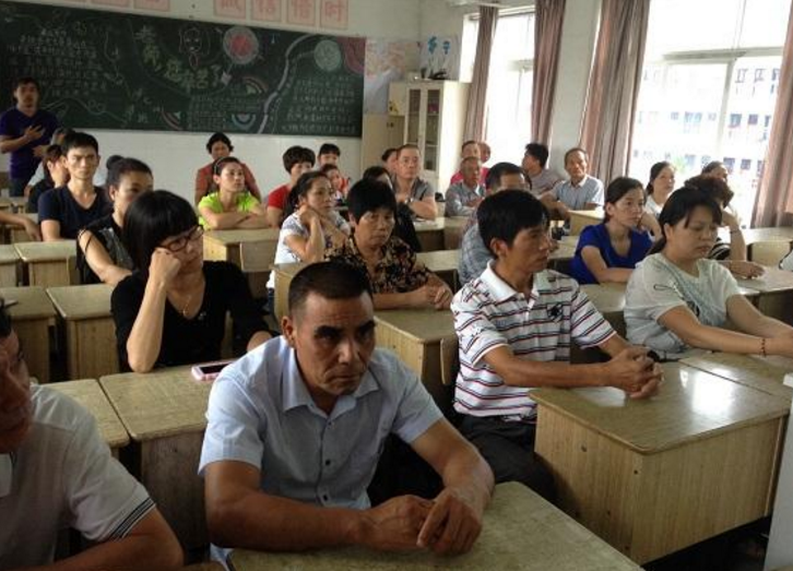 都2020年了！为啥还有人反对学习英语？高考取消英语可行吗？