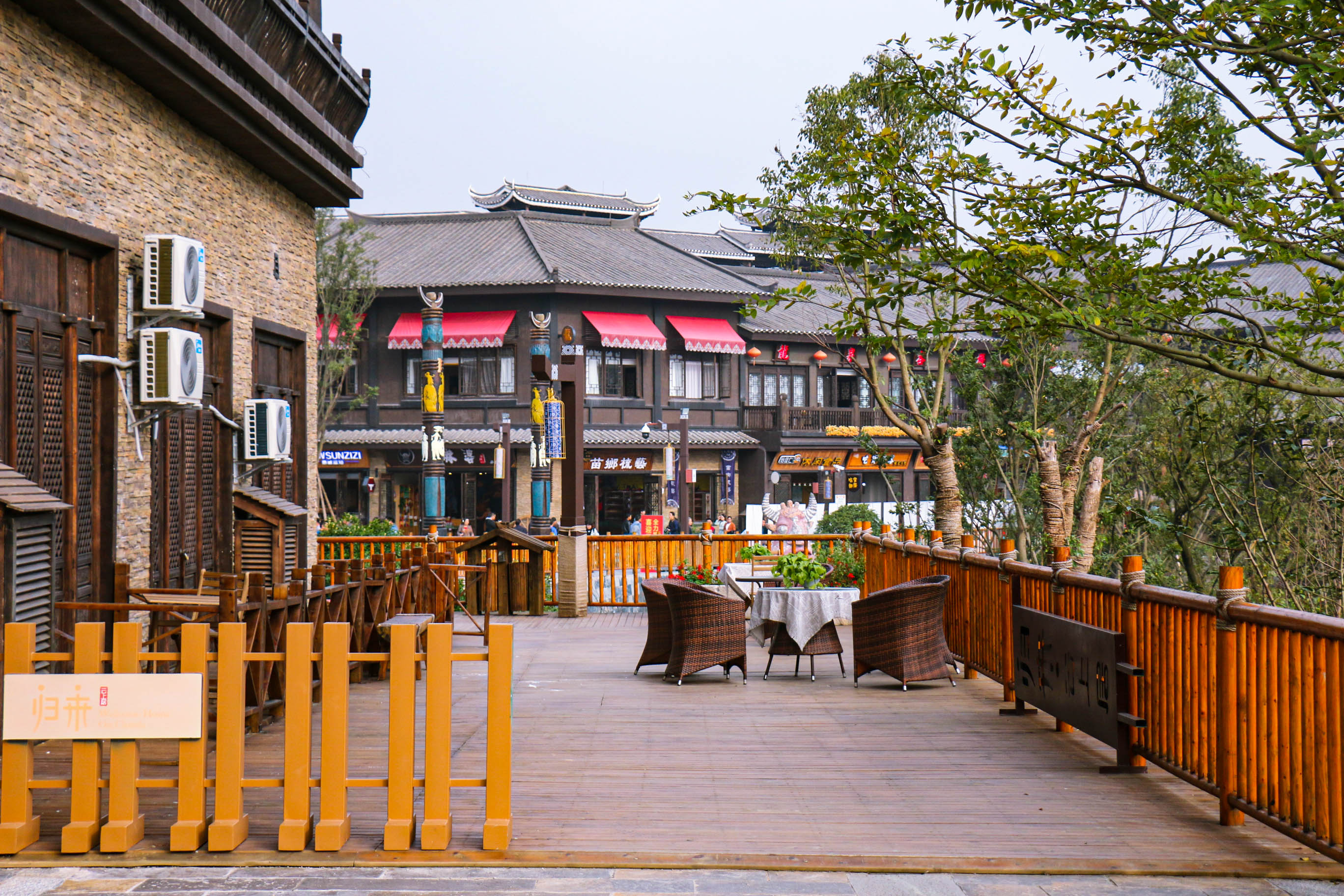 关于丹寨万达小镇说说贵州丹寨万达小镇旅游攻略