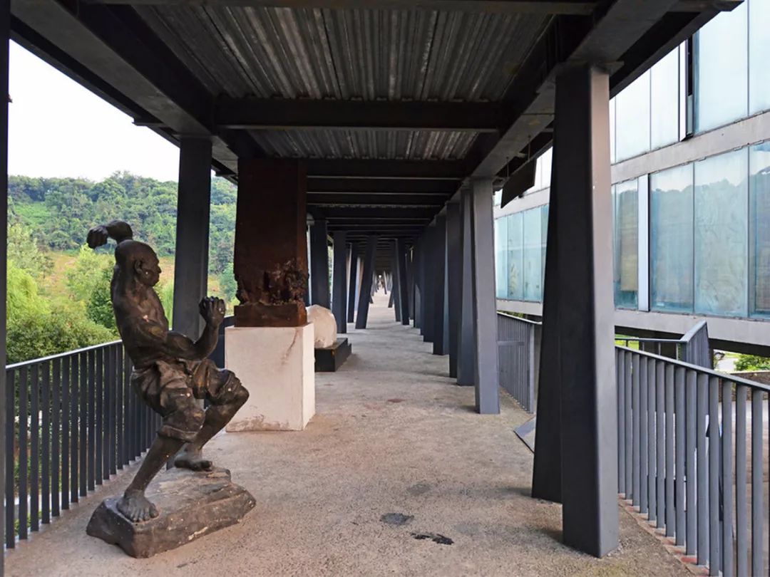 大学校园的一朵奇葩：中国美院象山校区，国内著名的网红校园