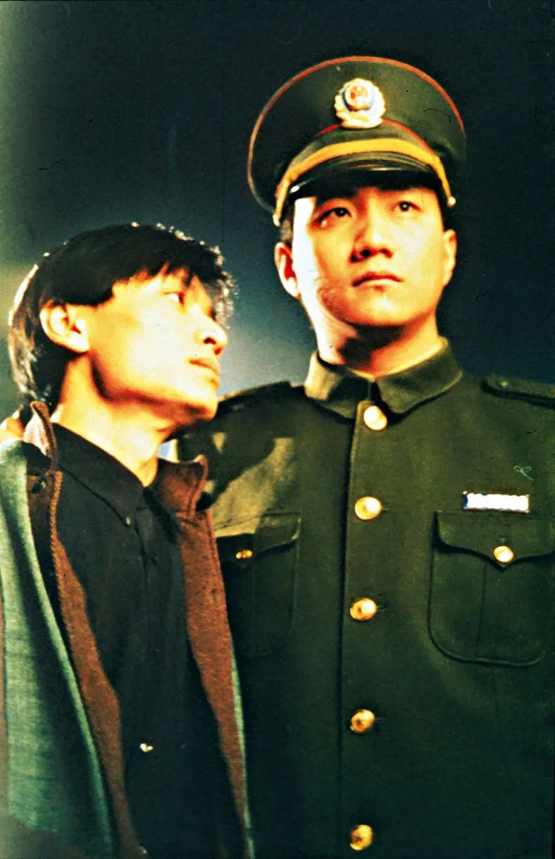 夜会刘嘉玲让梁朝伟吃醋,胡军的柔情岁月比你想象中更精彩