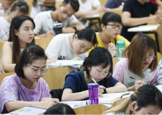 “专科生”到底算不算大学生？多数人都不清楚，教育部门给出回应