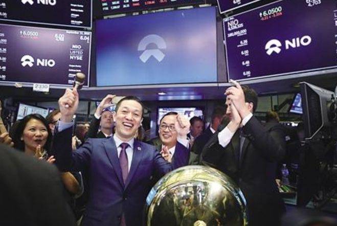 三次创业上市，一个想法就让胡玮炜3年狂赚15亿，李斌究竟多厉害